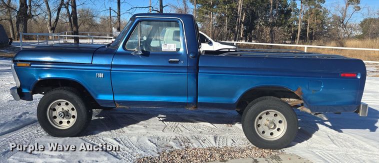 image for item DT7034 1976 Ford F100 pickup truck