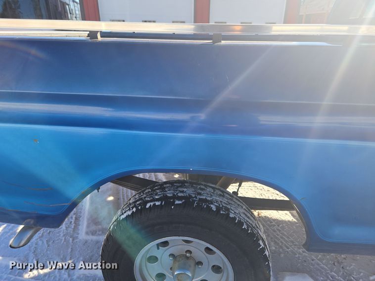 image for item DT7034 1976 Ford F100 pickup truck