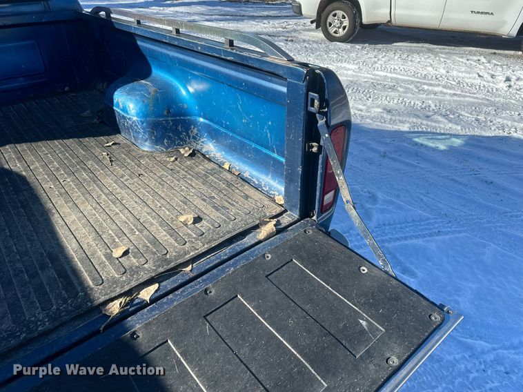 image for item DT7034 1976 Ford F100 pickup truck