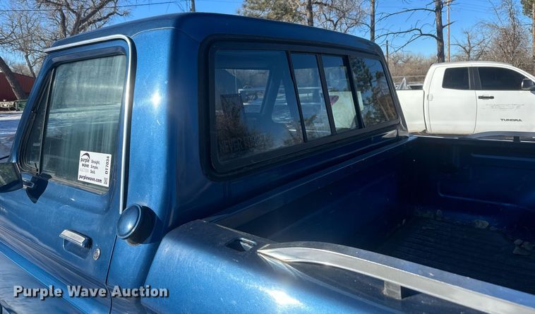 image for item DT7034 1976 Ford F100 pickup truck