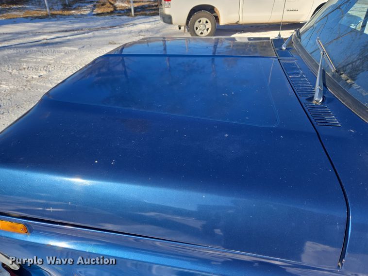 image for item DT7034 1976 Ford F100 pickup truck