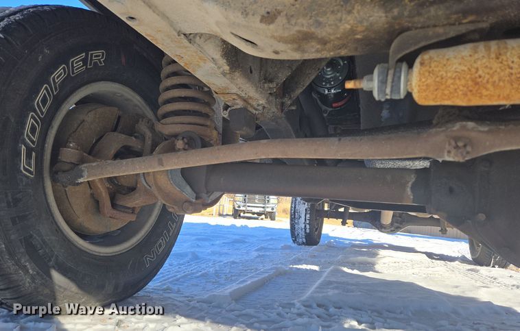 image for item DT7034 1976 Ford F100 pickup truck