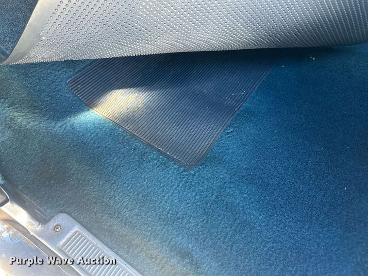 image for item DT7034 1976 Ford F100 pickup truck