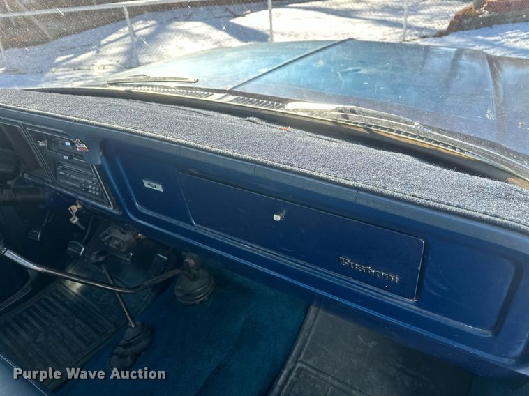 image for item DT7034 1976 Ford F100 pickup truck