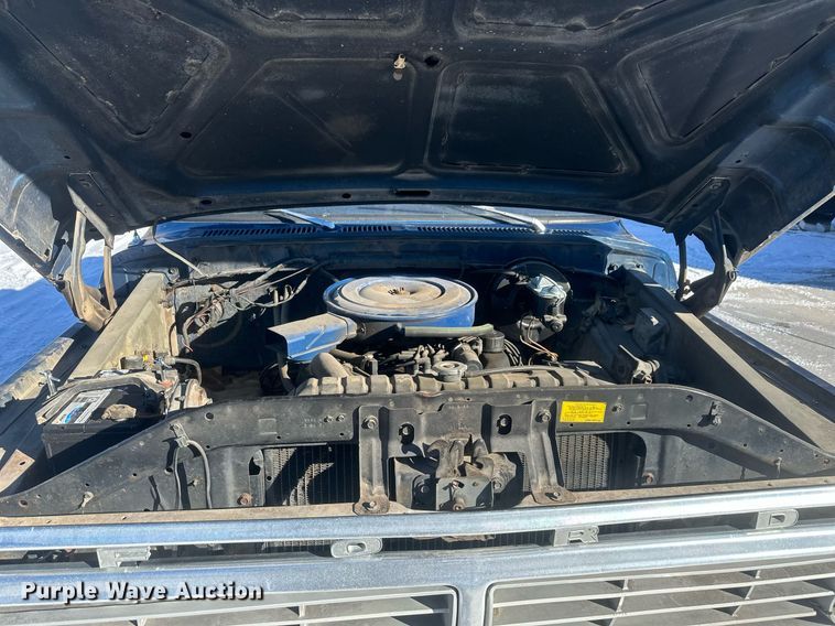 image for item DT7034 1976 Ford F100 pickup truck