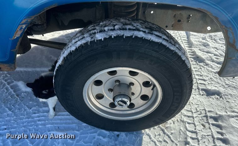 image for item DT7034 1976 Ford F100 pickup truck