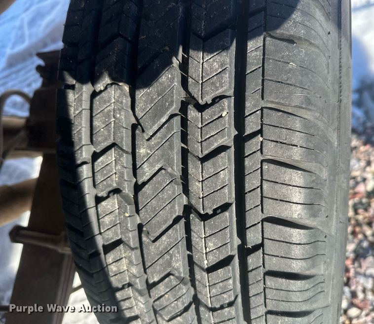 image for item DT7034 1976 Ford F100 pickup truck