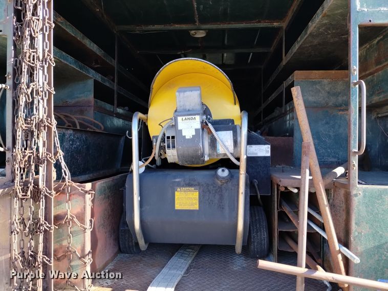 image for item DV6634 1983 International 1724 utility / service truck