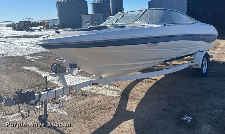 image for item DX3940 Bayliner Capri 2050 LS boat