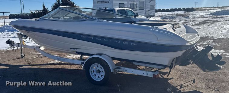image for item DX3940 Bayliner Capri 2050 LS boat