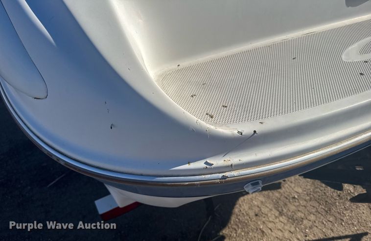 image for item DX3940 Bayliner Capri 2050 LS boat