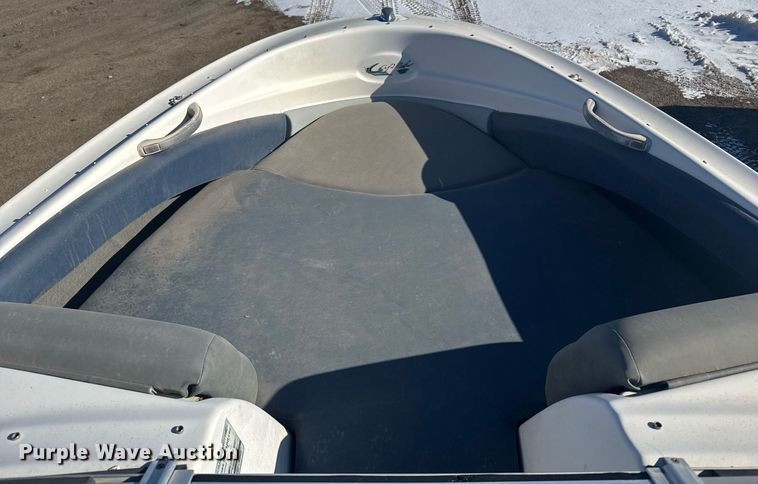 image for item DX3940 Bayliner Capri 2050 LS boat