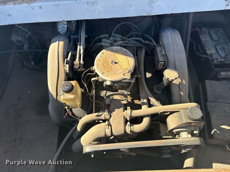 image for item DX3940 Bayliner Capri 2050 LS boat