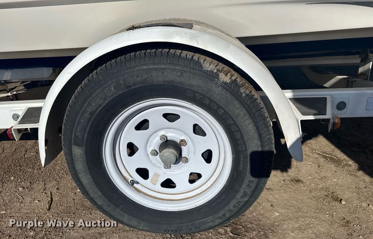 image for item DX3940 Bayliner Capri 2050 LS boat