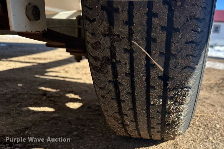 image for item DX3940 Bayliner Capri 2050 LS boat