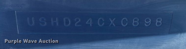 image for item DX3940 Bayliner Capri 2050 LS boat