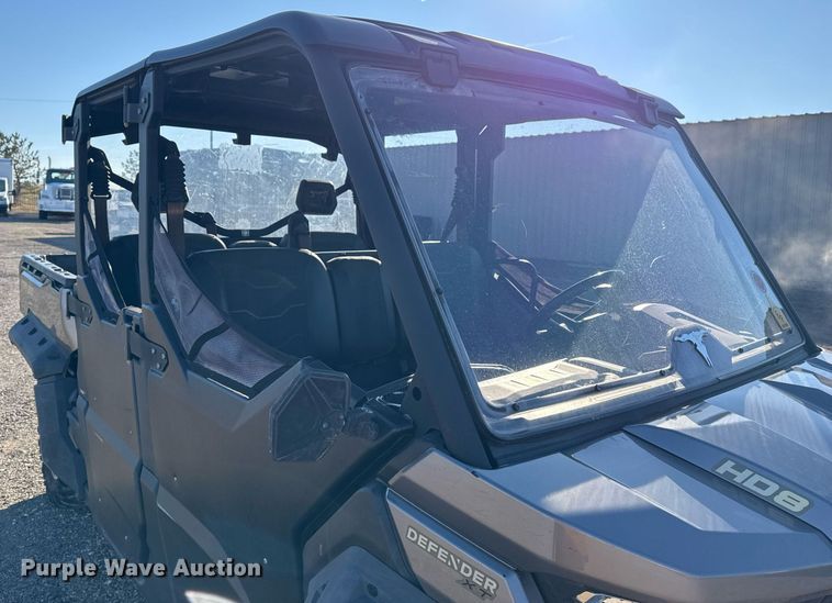 image for item EG2399 2018 Can-Am 8SJA utility vehicle