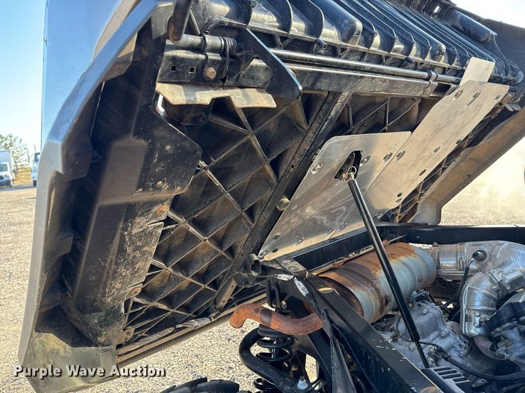 image for item EG2399 2018 Can-Am 8SJA utility vehicle