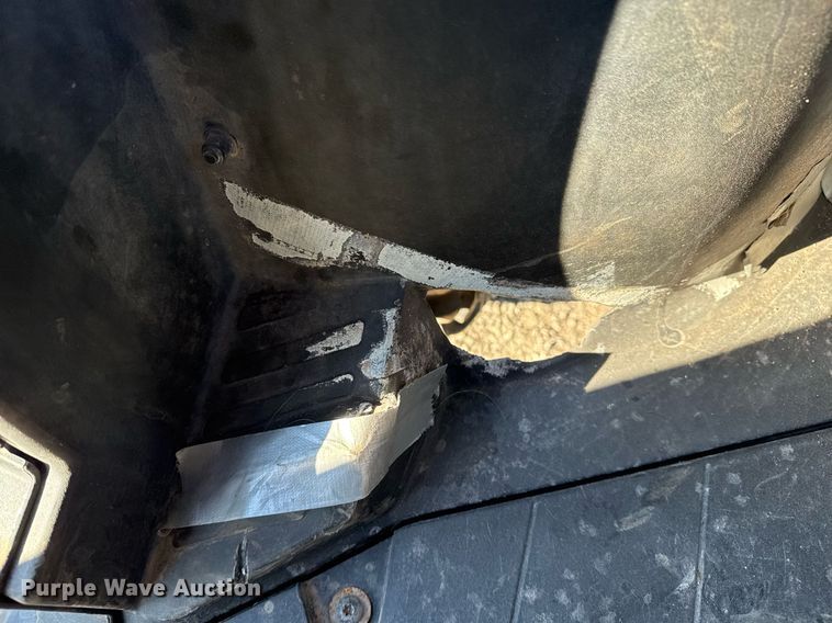 image for item EG2399 2018 Can-Am 8SJA utility vehicle