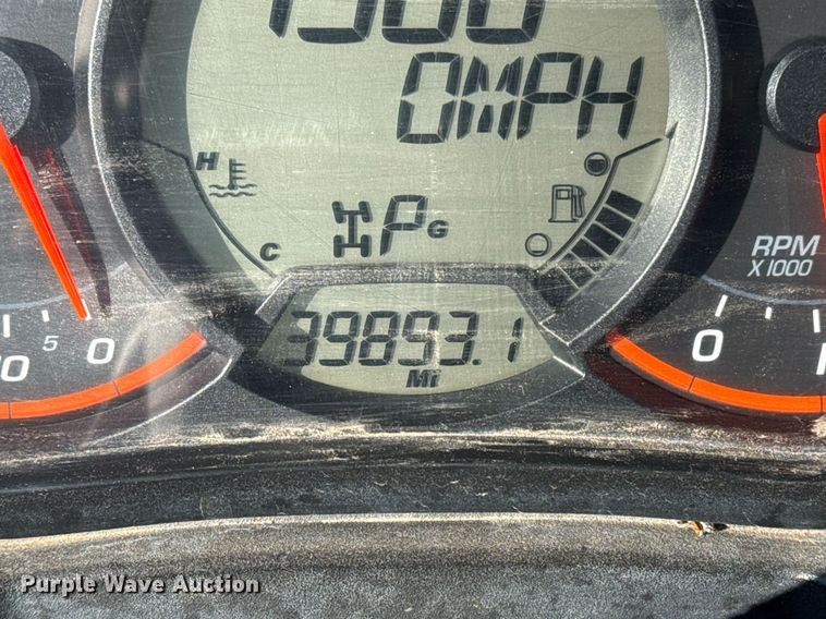 image for item EG2399 2018 Can-Am 8SJA utility vehicle