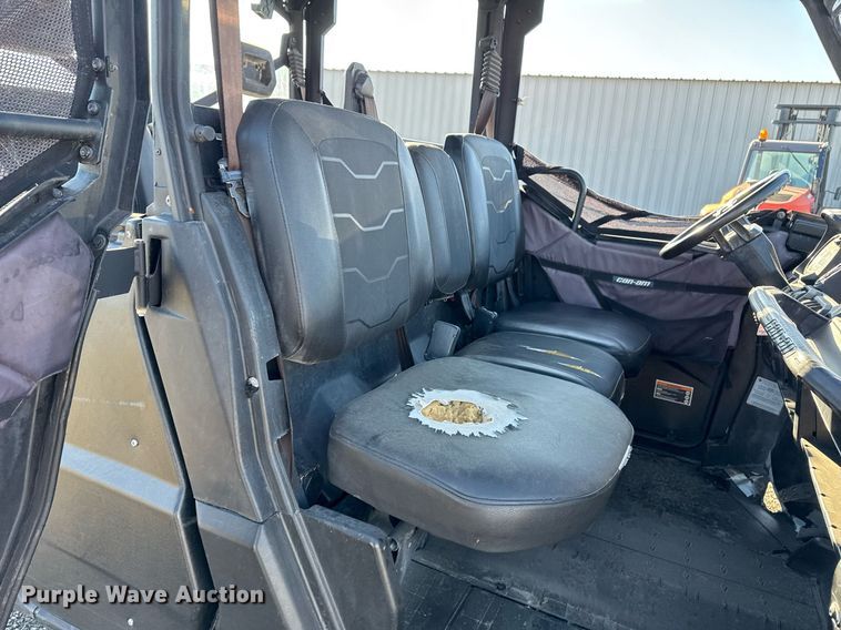 image for item EG2399 2018 Can-Am 8SJA utility vehicle