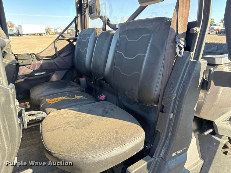 image for item EG2399 2018 Can-Am 8SJA utility vehicle