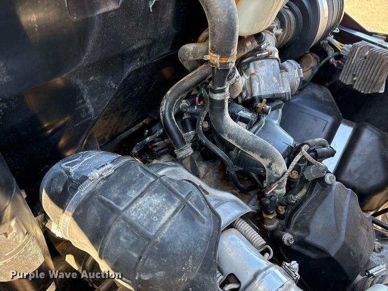 image for item EG2399 2018 Can-Am 8SJA utility vehicle