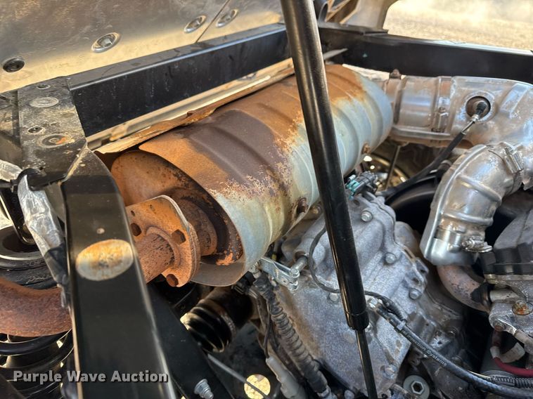 image for item EG2399 2018 Can-Am 8SJA utility vehicle