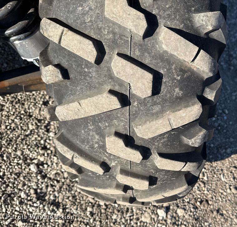 image for item EG2399 2018 Can-Am 8SJA utility vehicle