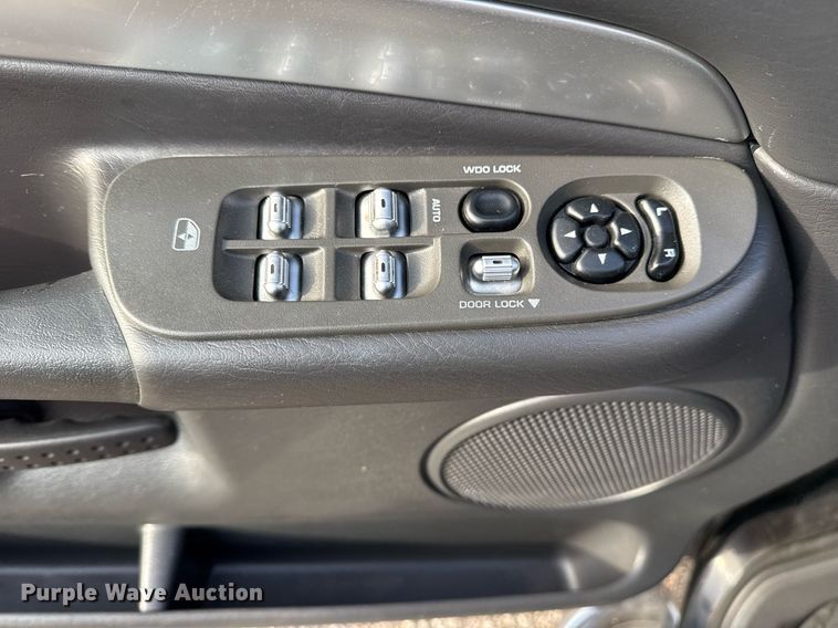 image for item EG2435 2005 Dodge Ram 1500 Quad Cab pickup truck