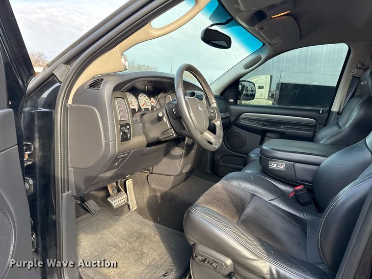 image for item EG2435 2005 Dodge Ram 1500 Quad Cab pickup truck