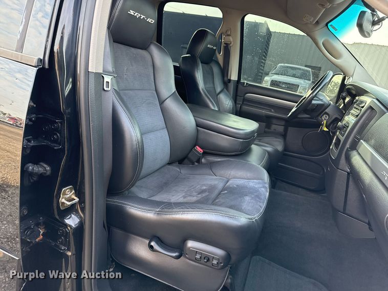 image for item EG2435 2005 Dodge Ram 1500 Quad Cab pickup truck