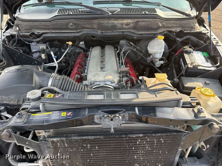 image for item EG2435 2005 Dodge Ram 1500 Quad Cab pickup truck