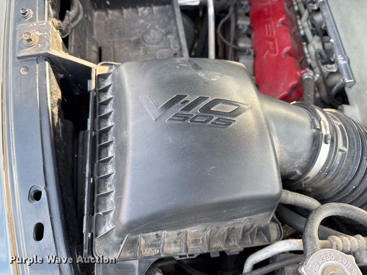 image for item EG2435 2005 Dodge Ram 1500 Quad Cab pickup truck