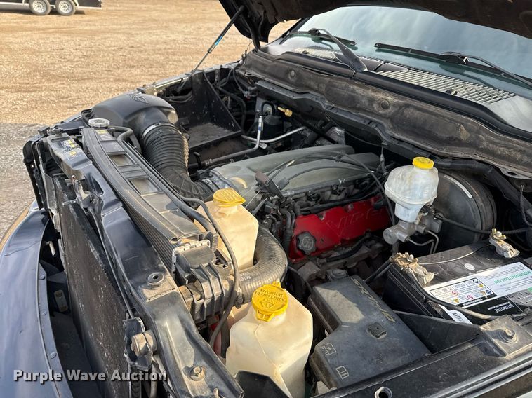 image for item EG2435 2005 Dodge Ram 1500 Quad Cab pickup truck