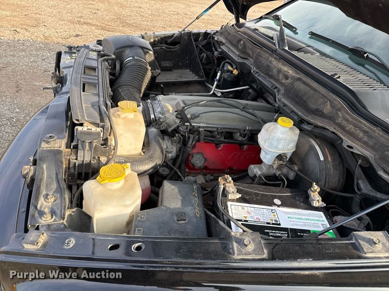 image for item EG2435 2005 Dodge Ram 1500 Quad Cab pickup truck