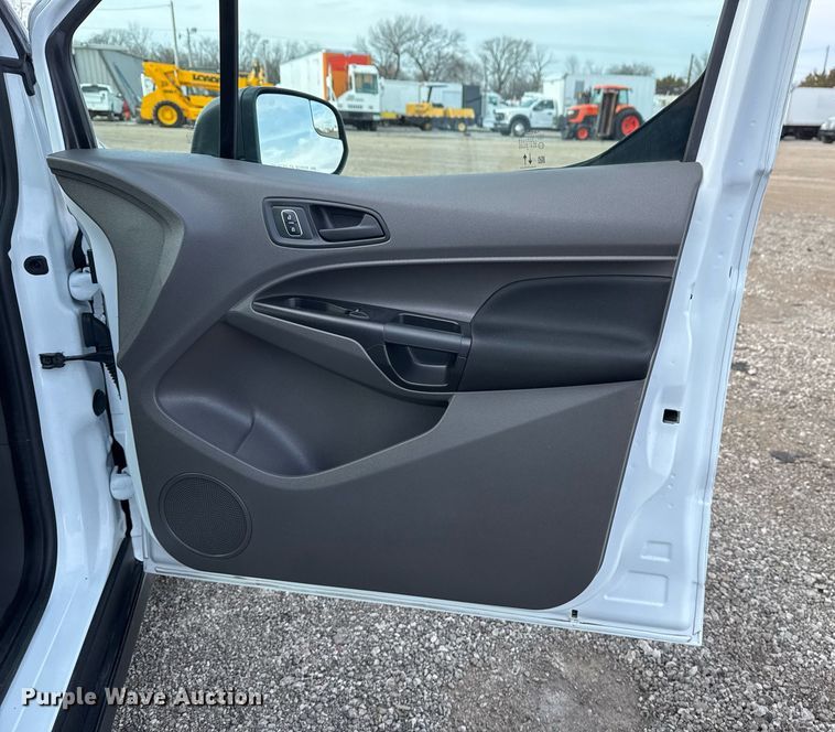 image for item EG2442 2021 Ford Transit Connect van