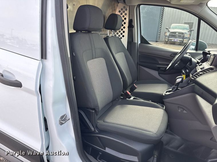 image for item EG2442 2021 Ford Transit Connect van