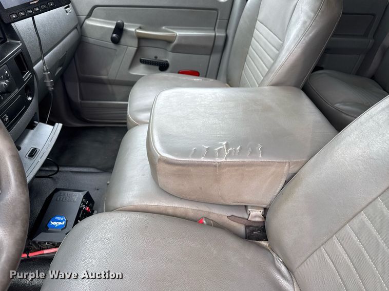 image for item EG2444 2008 Sterling Bullet Crew Cab flatbed truck