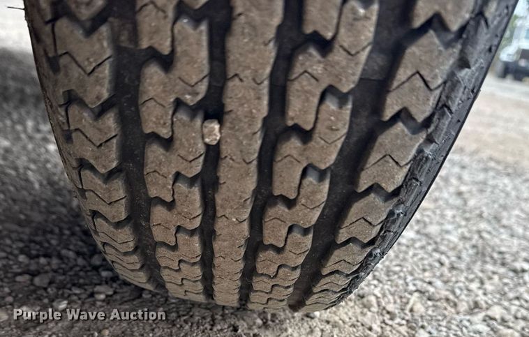 image for item EG2452 2007 Big Tex utility trailer