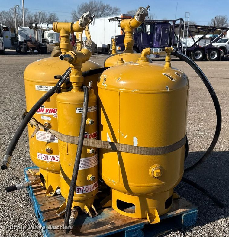 image for item EG2456 (4) Sage Oil Vac fluid recovery systems