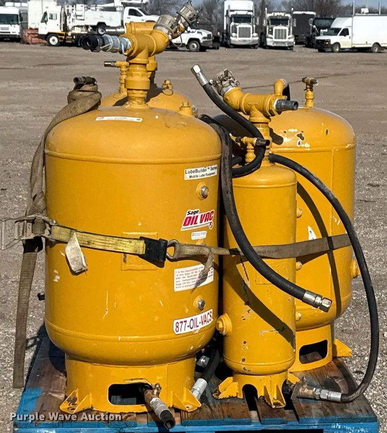 image for item EG2456 (4) Sage Oil Vac fluid recovery systems