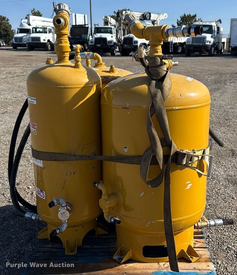 image for item EG2456 (4) Sage Oil Vac fluid recovery systems