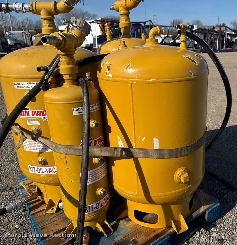 image for item EG2456 (4) Sage Oil Vac fluid recovery systems