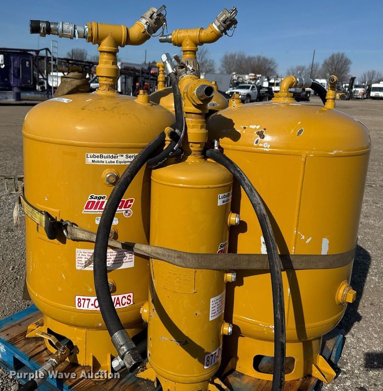 image for item EG2456 (4) Sage Oil Vac fluid recovery systems