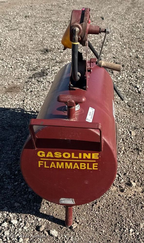 image for item EG2458 Cee Gee Inc PH 300 Gas Buddy fuel tank