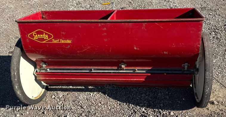 image for item EG2459 Gandy 42 spreader