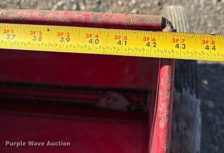 image for item EG2459 Gandy 42 spreader