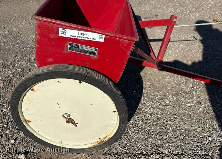 image for item EG2459 Gandy 42 spreader