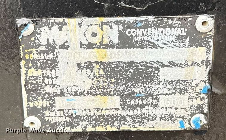 image for item EG2467 2017 Ford F550 flatbed truck